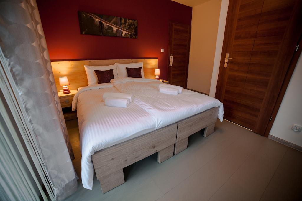 Rezydencja Pod Ochorowiczowka B&B Wisla Bilik gambar