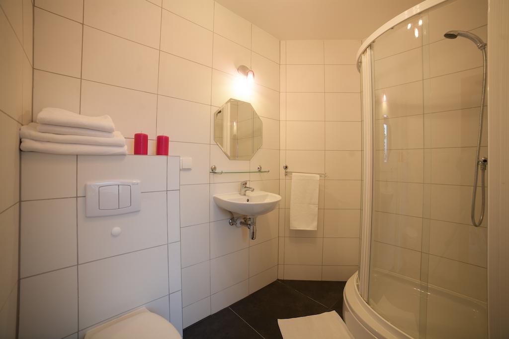Rezydencja Pod Ochorowiczowka B&B Wisla Bilik gambar