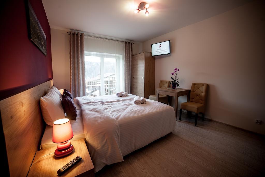 Rezydencja Pod Ochorowiczowka B&B Wisla Bilik gambar